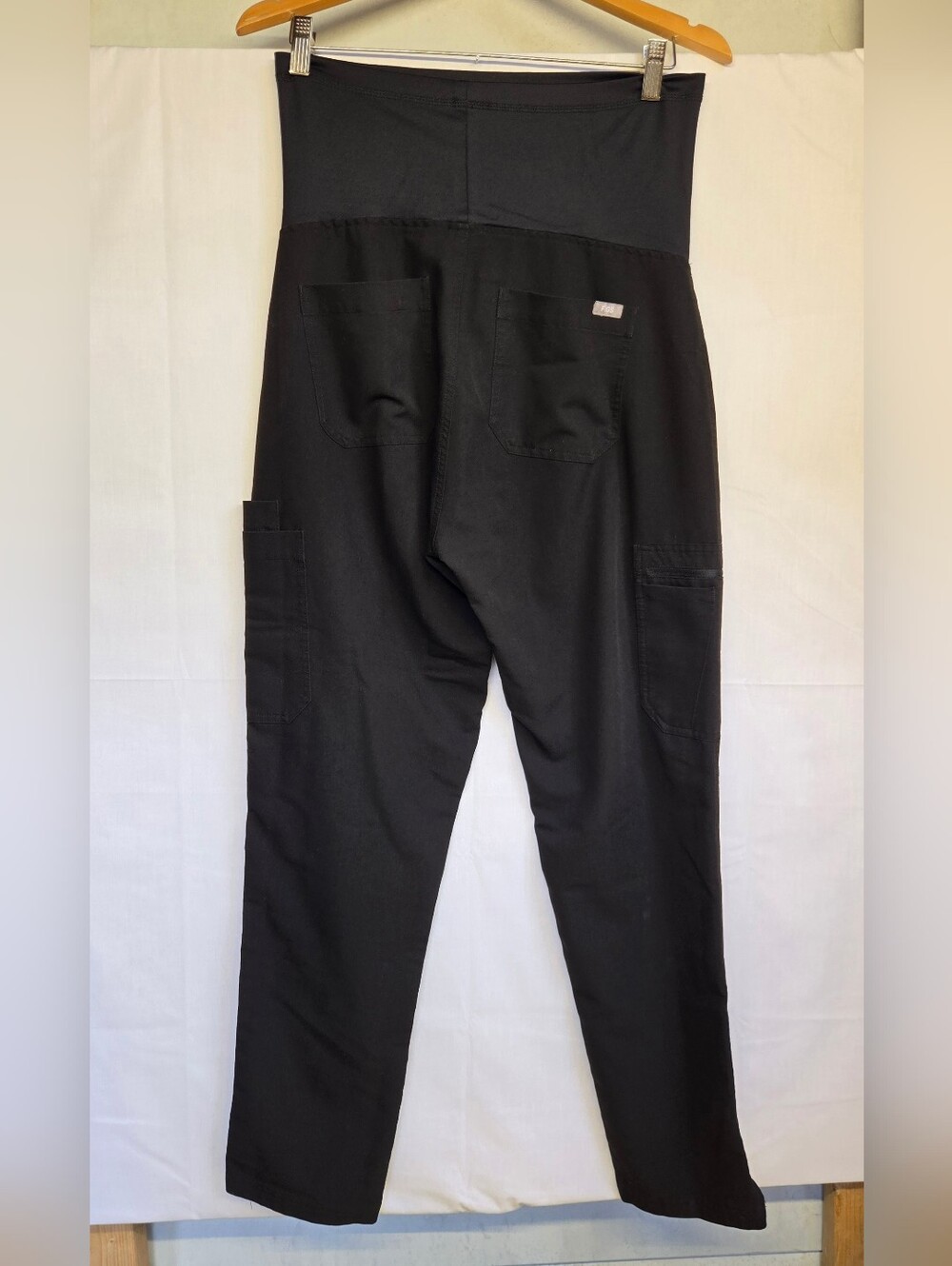 Figs Women Maternity S Black Zamora Jogger Scrub Pants Belly Band Pockets - Picture 6 of 6